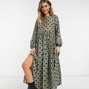 ASOS DESIGN Long Sleeve Maxi Smock Dress in Sage Polka Dot